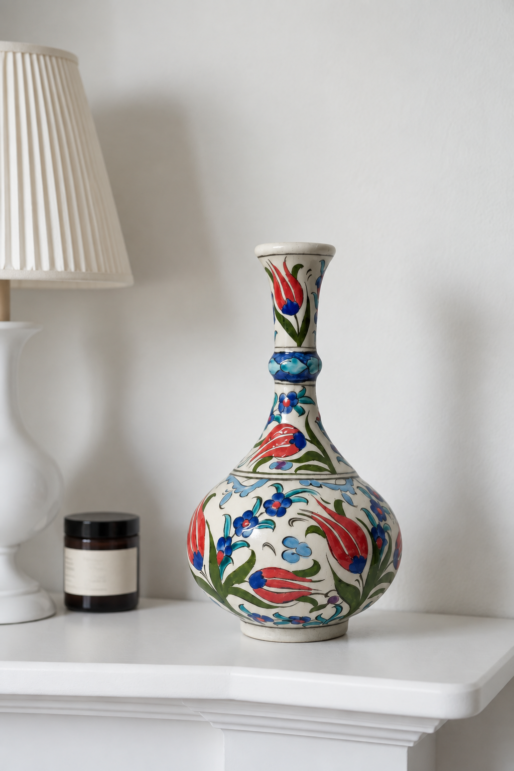 25 cm Lale Desenli Çini Vazo
