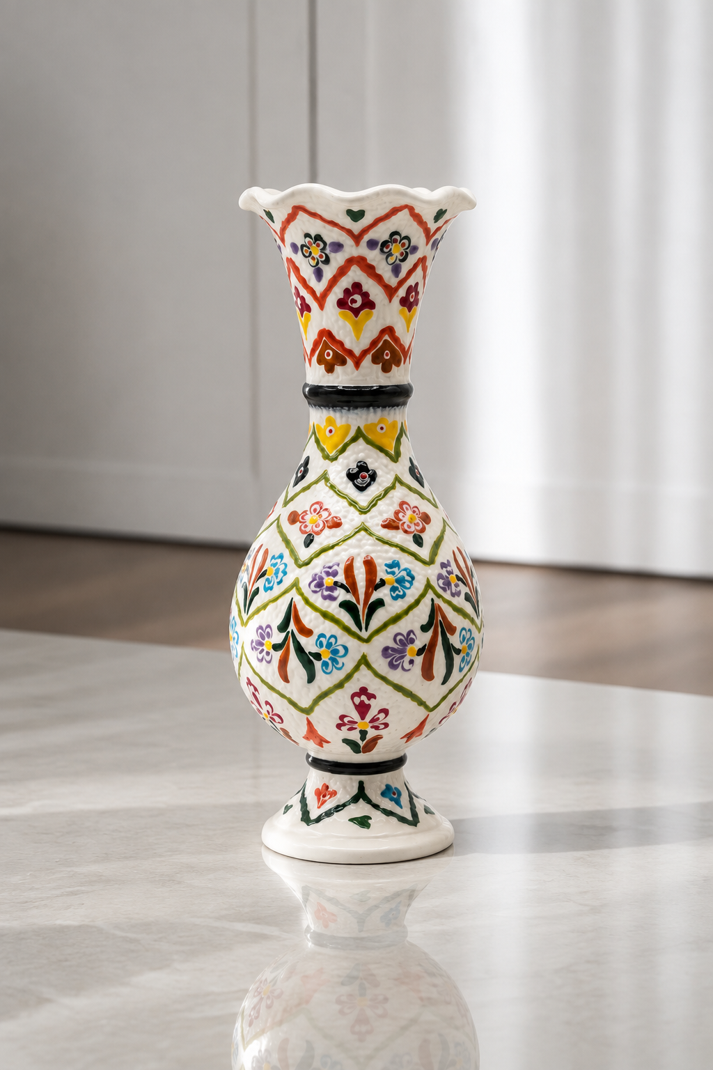 30 cm El Dekoru Çini Desenli Seramik Vazo