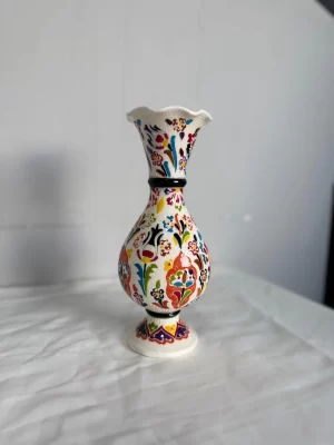 Alternative view of 30 cm Turuncu Çiçekli Vazo