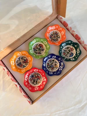 6 ' lı Papatya Model Renkli Çerezlik